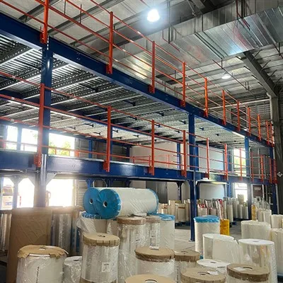 鉄鋼倉庫の中二階に適したタイプの梁を選択するにはどうすればよいですか?